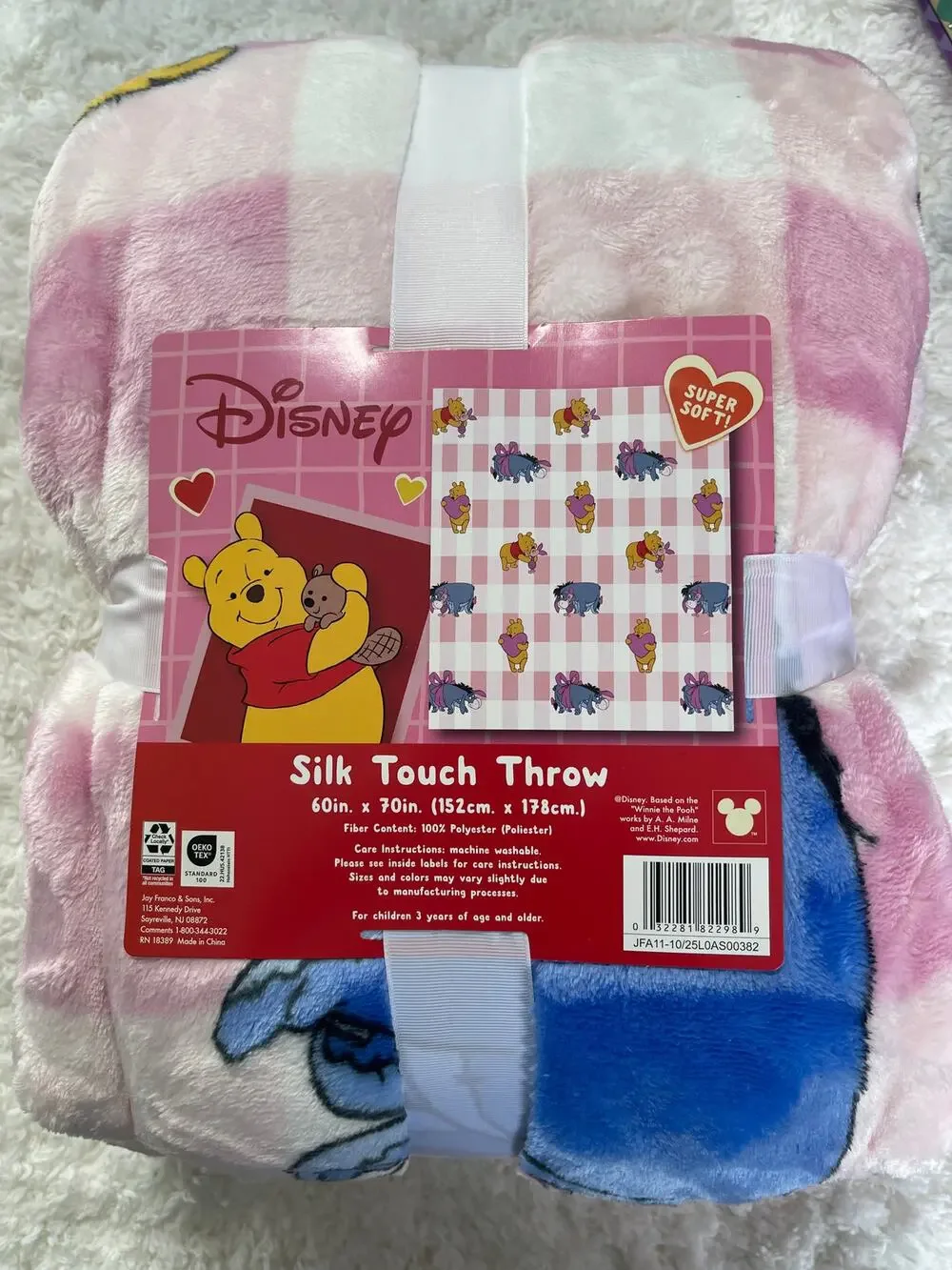 Disney Winnie the Pooh Eeyore Piglet Silk Touch Throw Blanket 60 x 70 Pink Heart